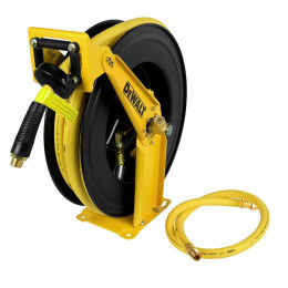 MANGUERA DE CAUCHO CON CARRETE RETRACTIL DE 50 PIES X 1/2 PLG. PARA COMPRESOR, PRESION MAXIMA 300 PSI. DEWALT